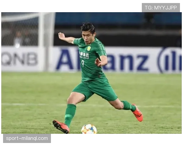 申花边路进攻宽度不足，是战术设计局限还是球员能力难以支撑？